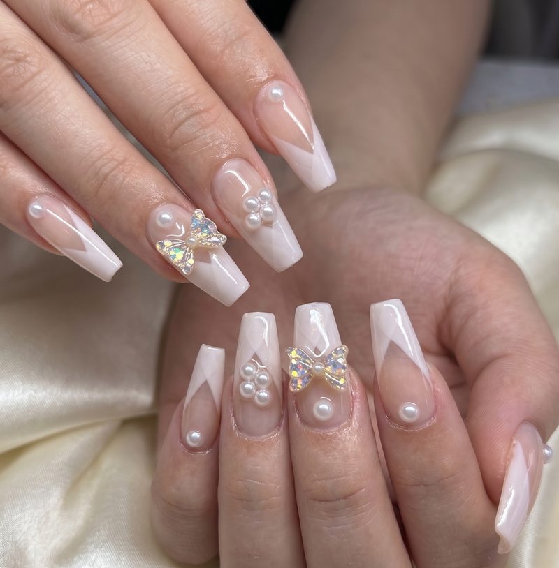 Ivory Silk & Bows